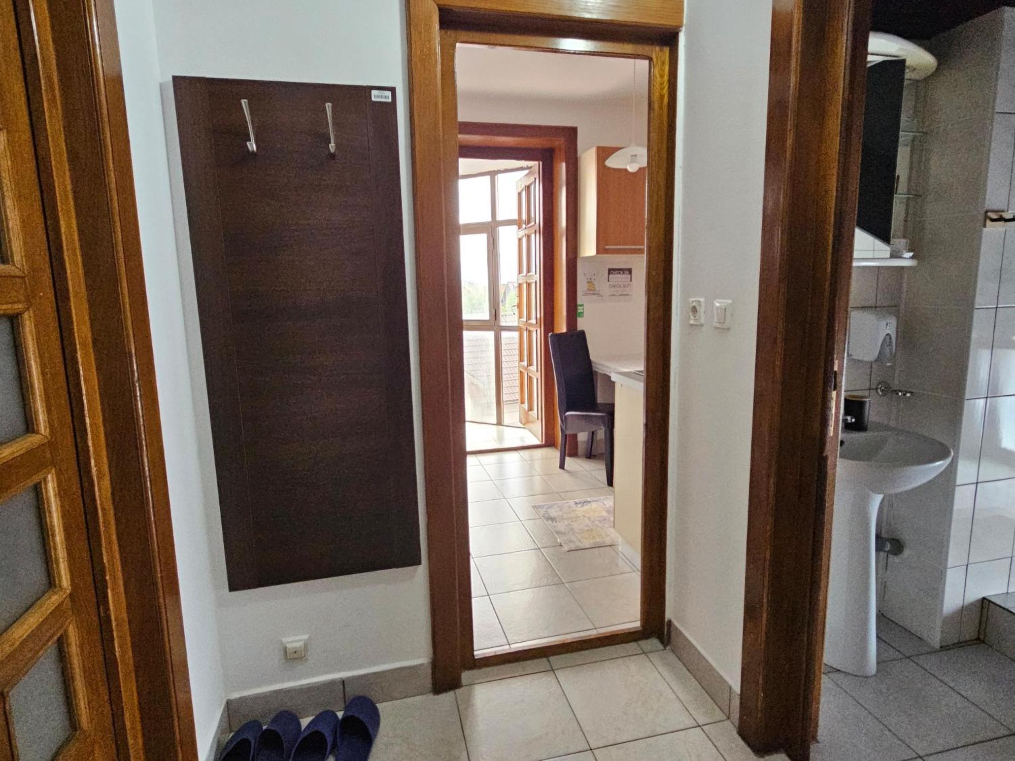 Apartment Zarnesti City Centre Vmp Free Parking Eksteriør bilde